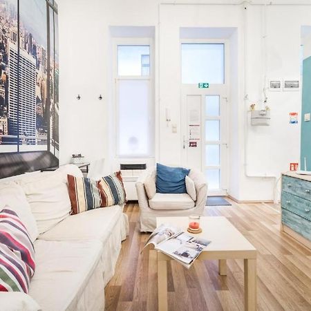 Colorwave Studio Home 布达佩斯 外观 照片